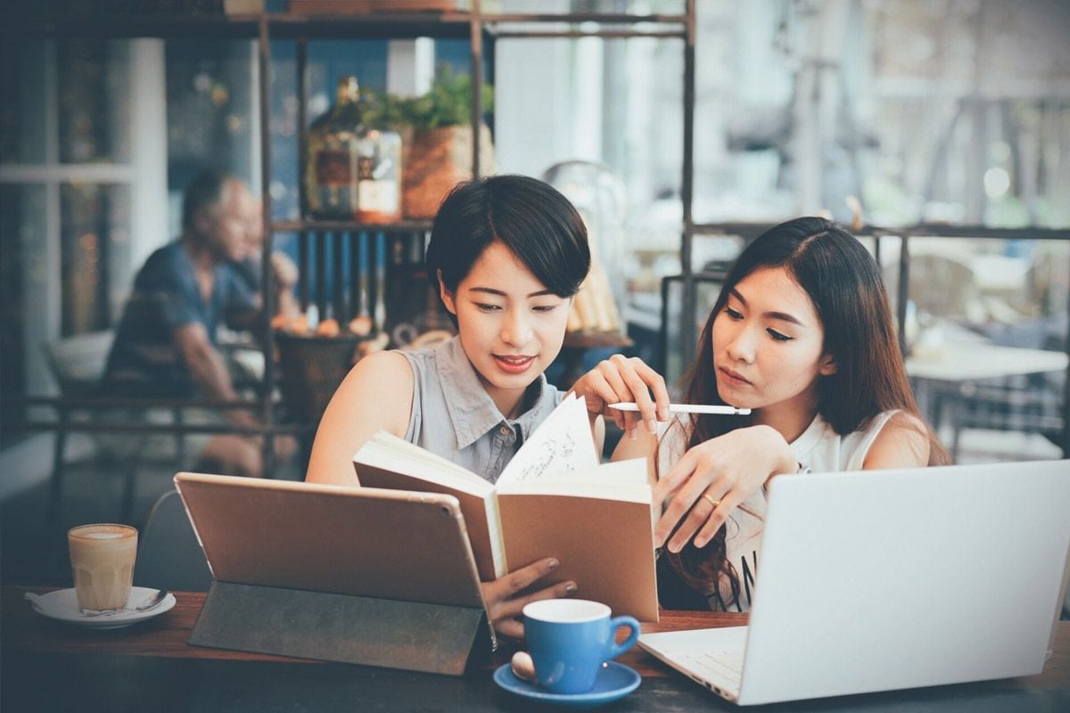 Khóa Học Vẽ Tranh Bằng AI Midjourney